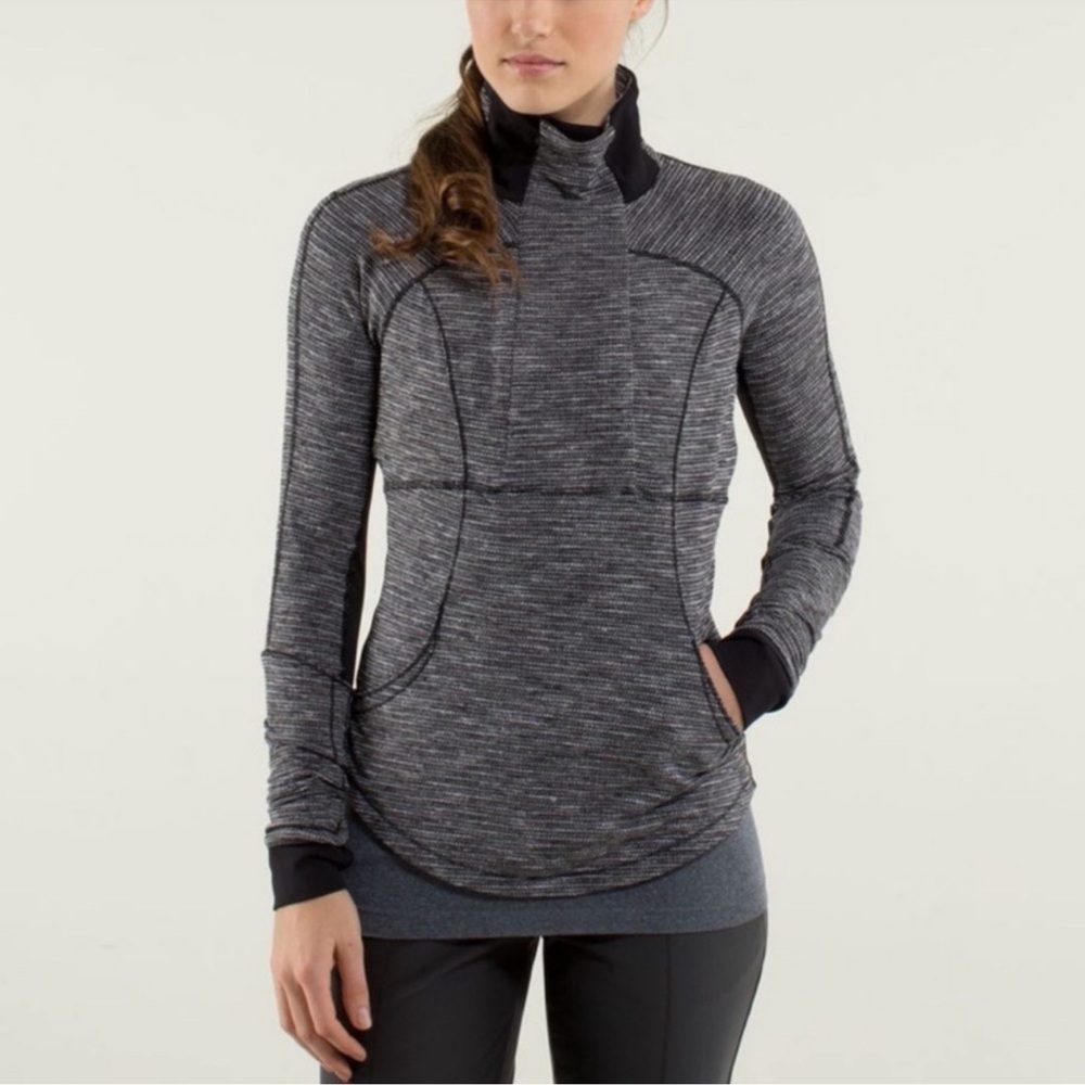 Lululemon Base Runner 1/2 Zip In Coco Pique Black White / Black Size 8